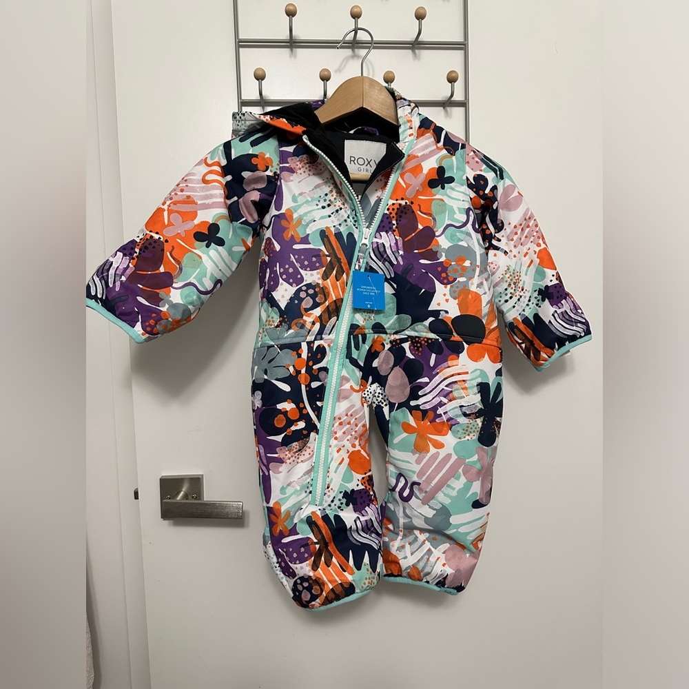 BNWT ROXY ROSE BABY SNOW SUIT 12M